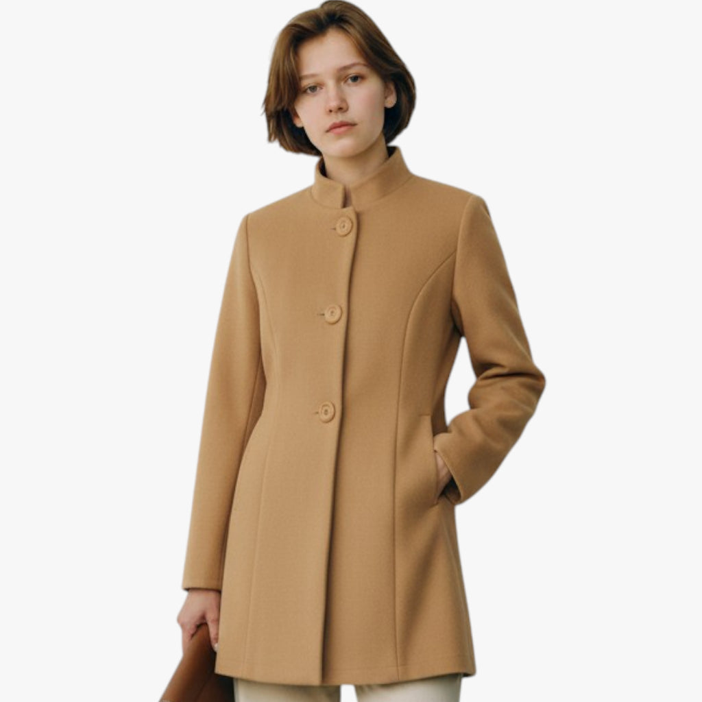 Women’s Structured Coat with Button Closure and Inner Lining
