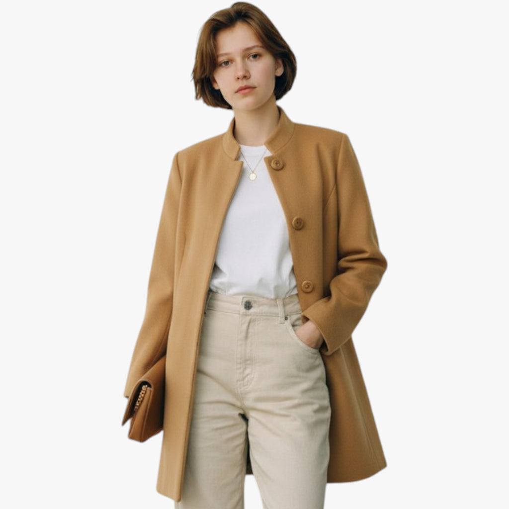 Women’s Structured Coat with Button Closure and Inner Lining