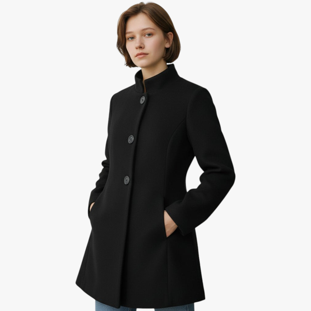 Women’s Structured Coat with Button Closure and Inner Lining